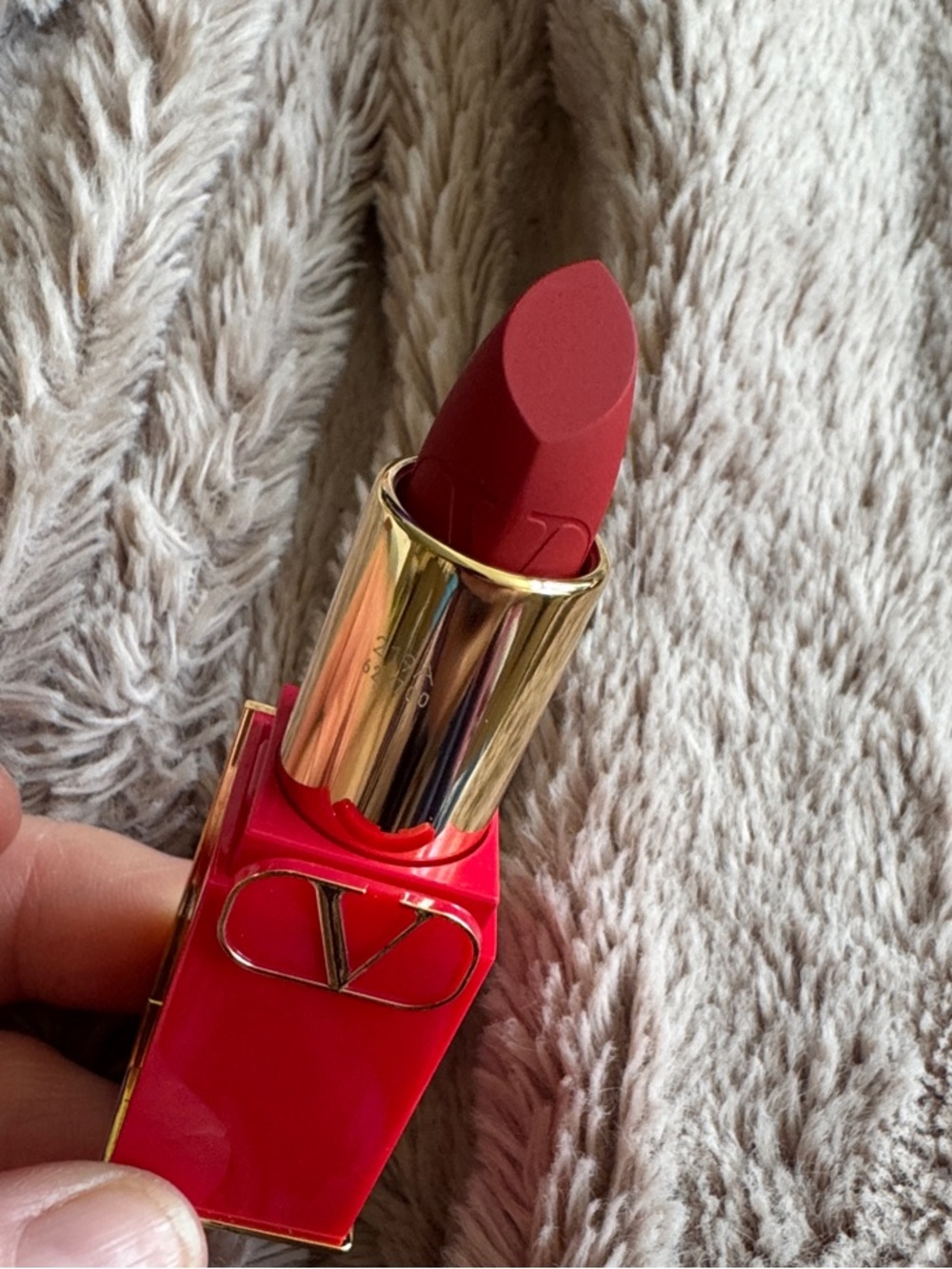 Valentino Rosso Valentino Matte Lip Color - 219A Star Studded